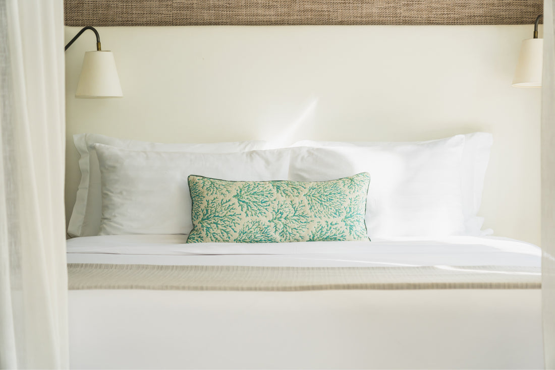 Complete guide on how to wash a feather pillow